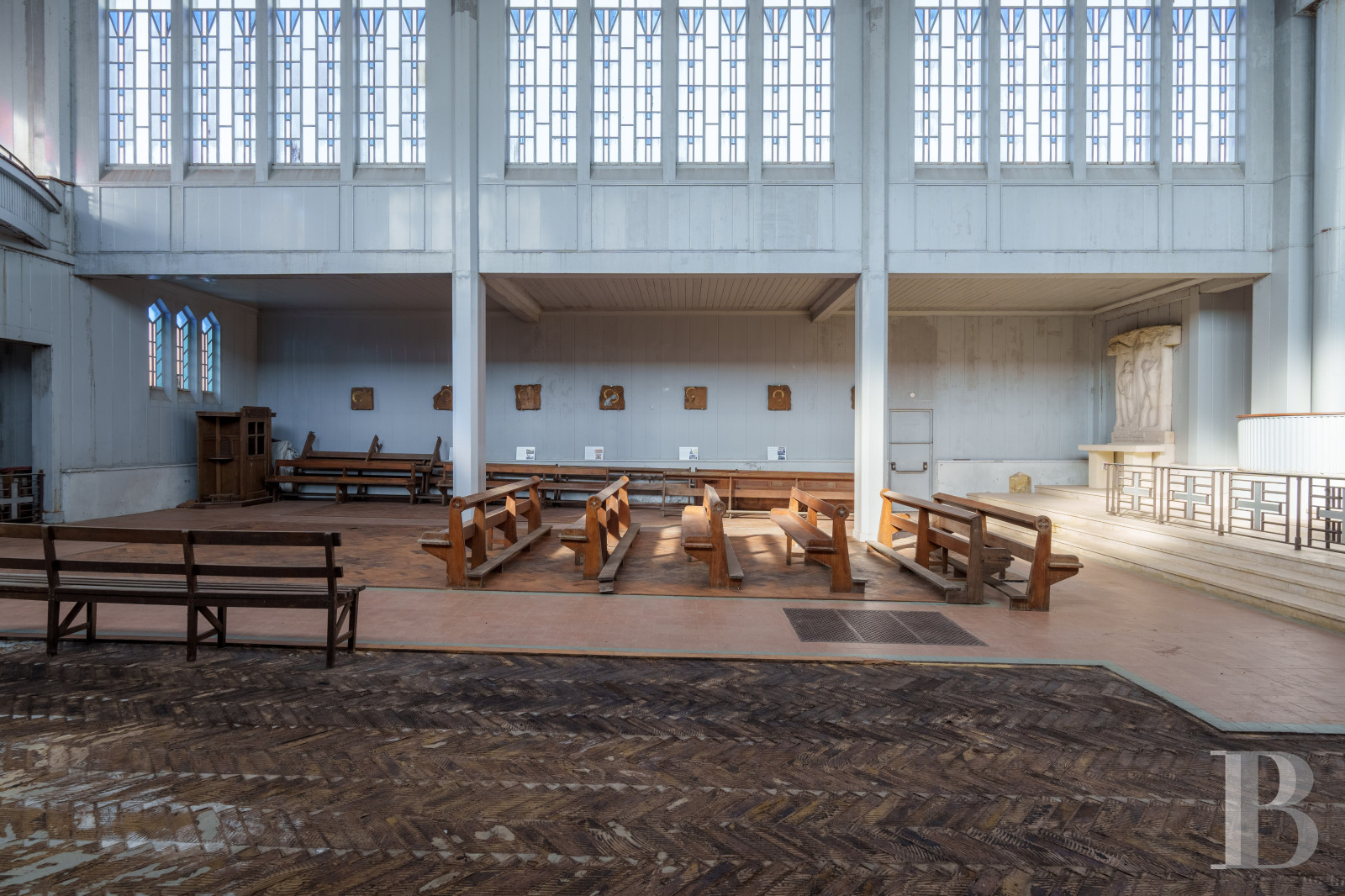 À Crusnes, en Meurthe-et-Moselle, à proximité du Luxembourg, une église d'un style unique ouverte à tout projet culturel ou commercial - photo  n°11